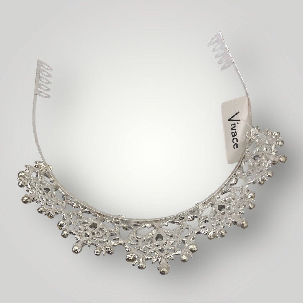 Crystal Tiara - Picture 4 of 4